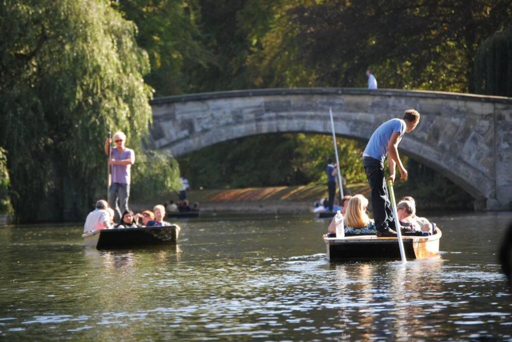 Stunning Riverside Oxford Apartment With Parking Zewnętrze zdjęcie